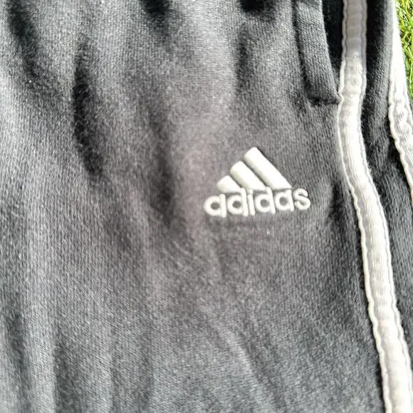 Vintage Adidas Baby Toddler Size 3T Sweatpants Joggers Track Pants Black Stripes - Picture 4 of 8